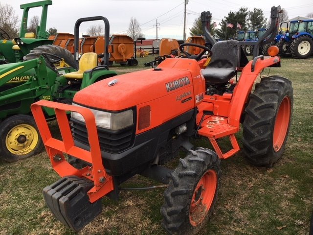 Kubota L3400 4wd ROPS tractor