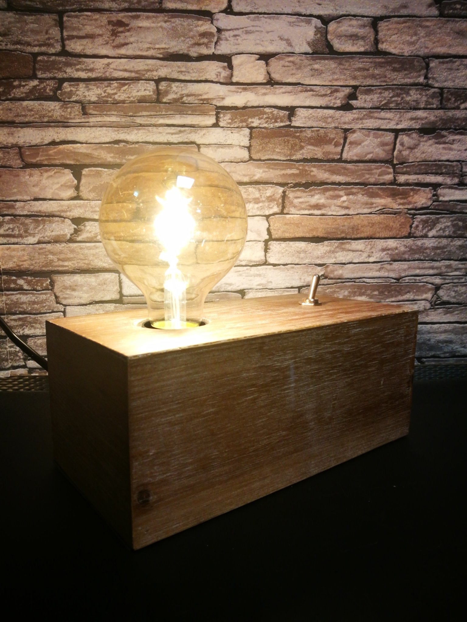 Houtblok met fitting incl ledlamp 01130