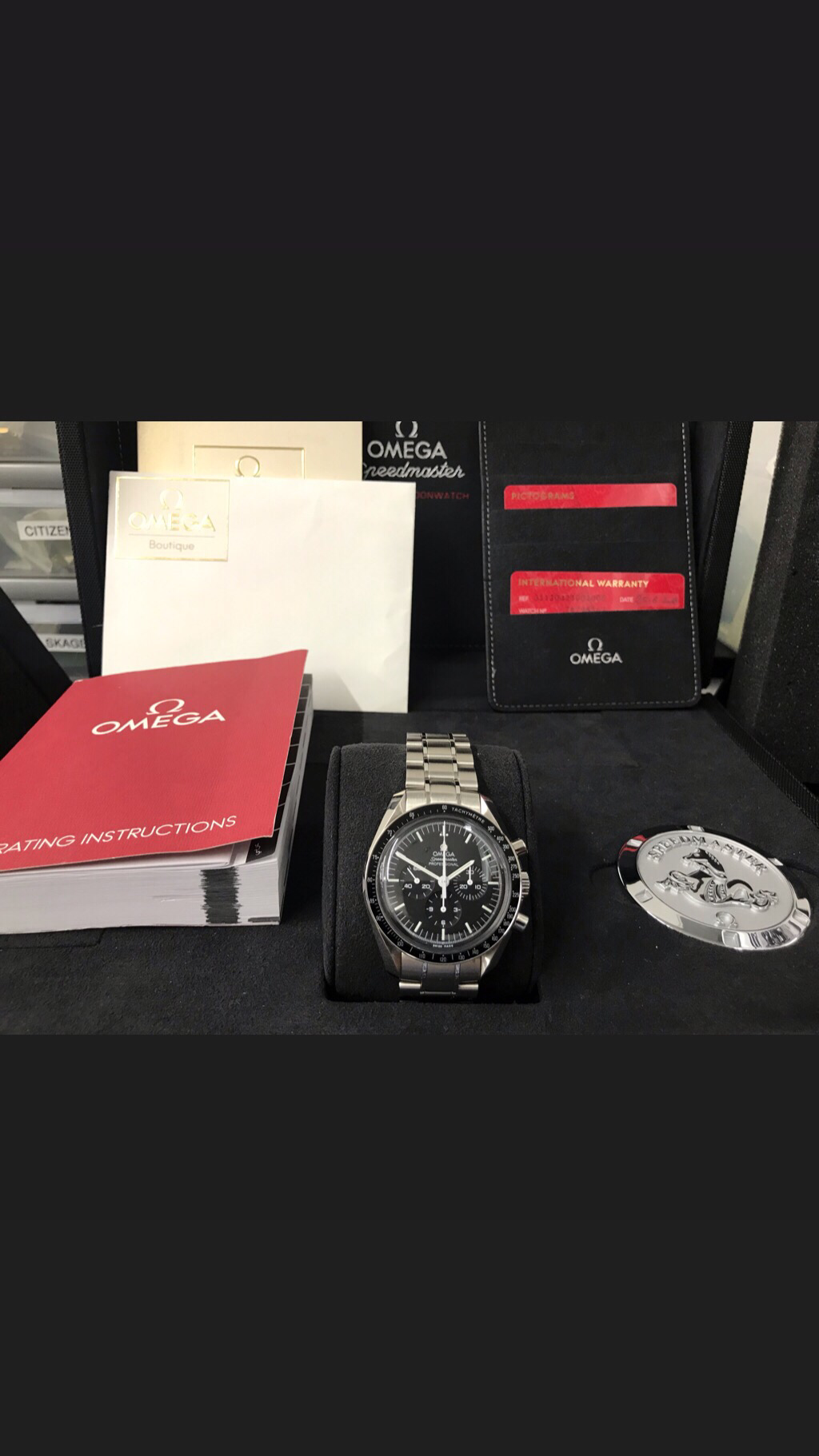 (SOLD) Omega Speedmaster Moon watch 311.30.42.30.01.005