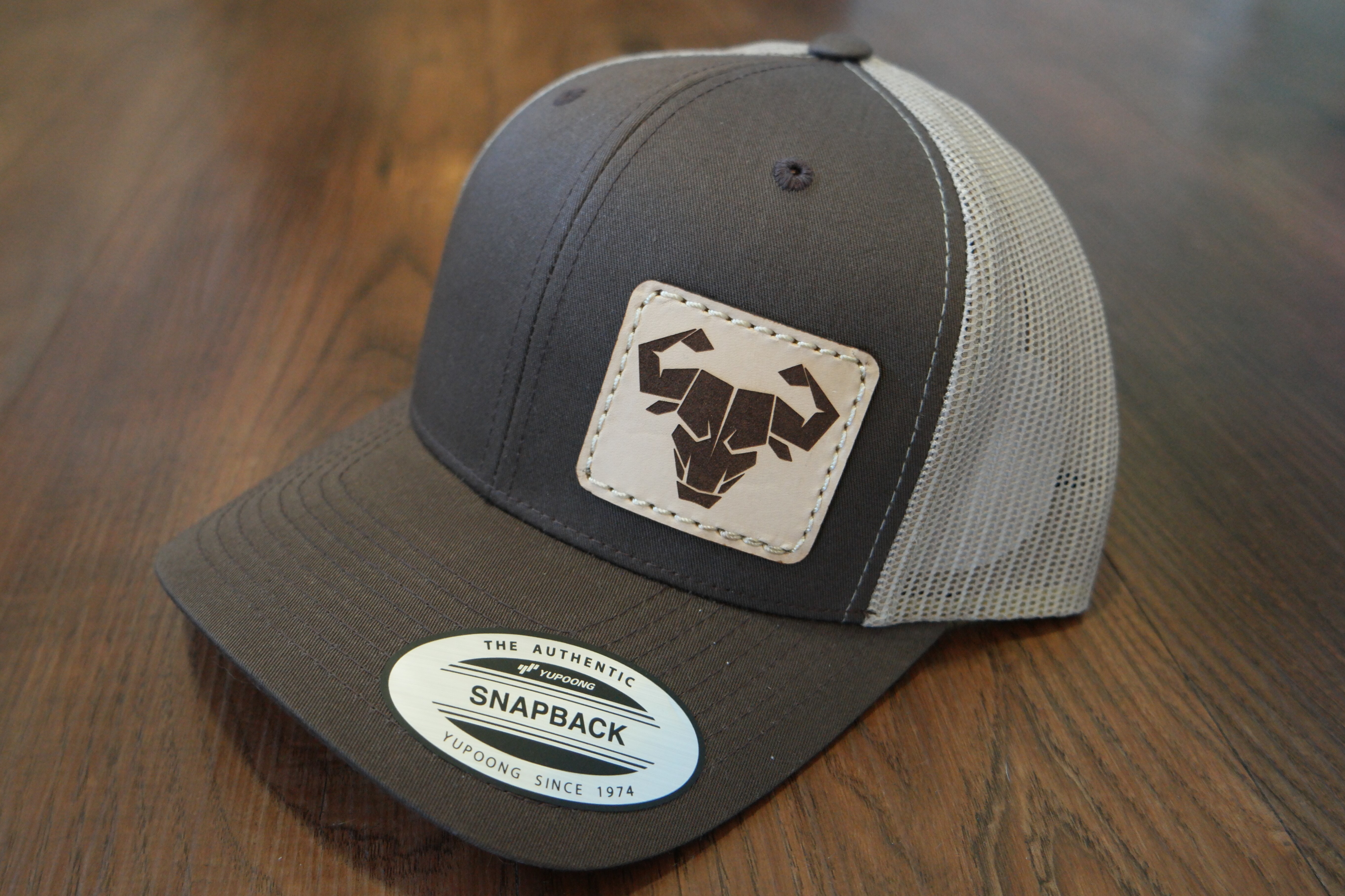Cerus Trucker Hats TH0004