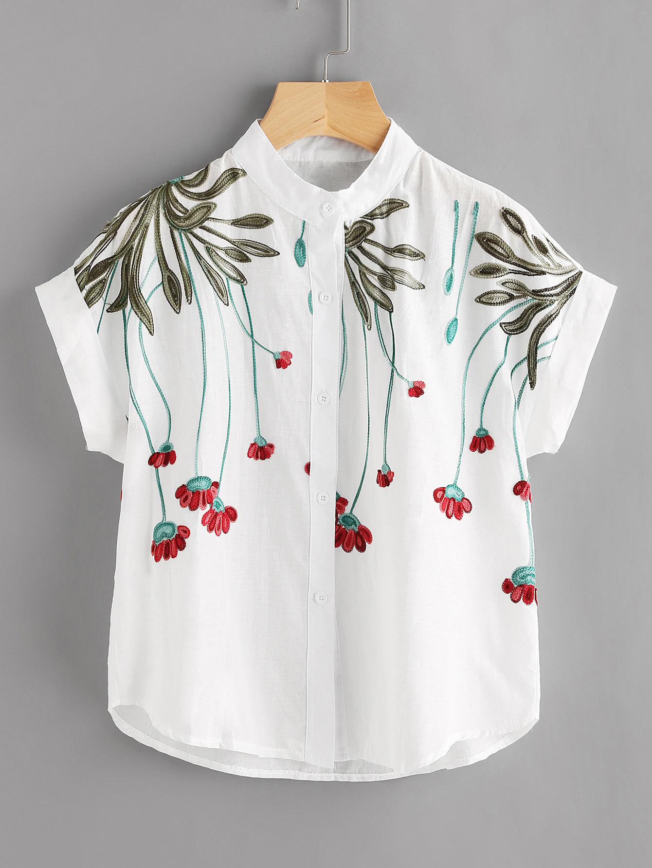 Chemisier manches courtes ,broderie florale coeur-chemisier blanc brodé floral