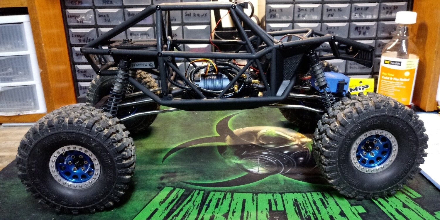 axial capra review