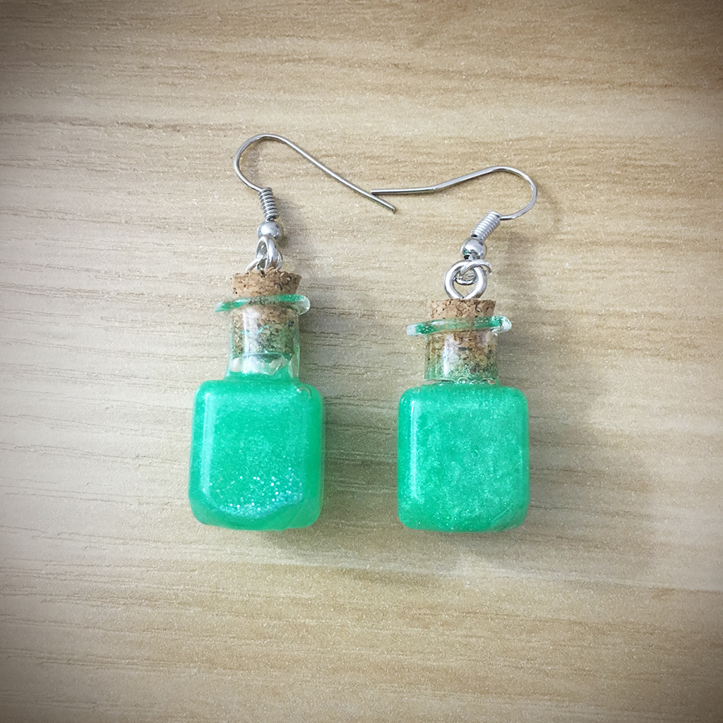 Potion Earrings - Square Potion009