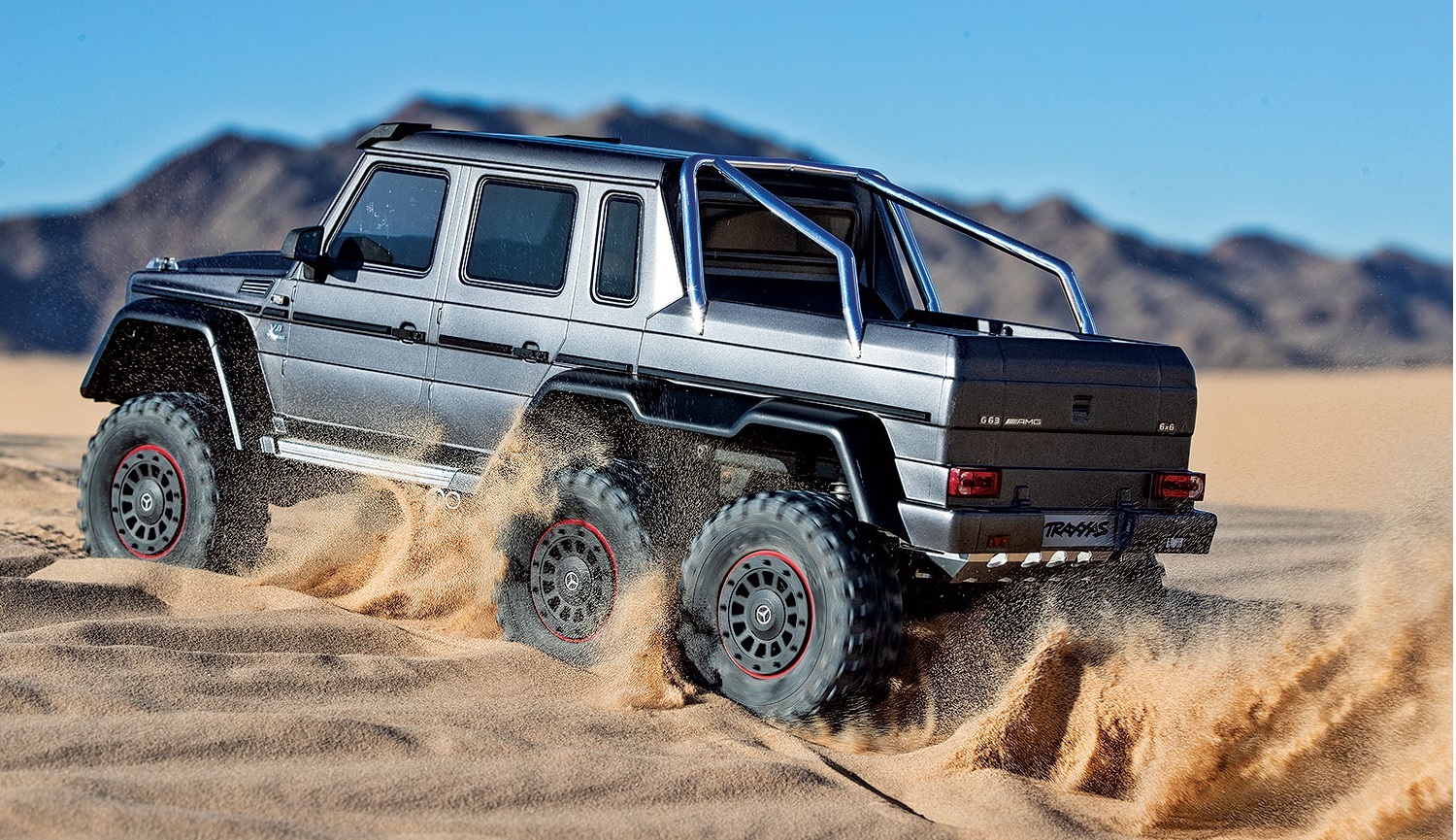 Traxxas TRX-6 Mercedes-Benz G 63 AMG 6x6 (XL-5HV, TQi, LED Lights) (No Battery or Charger) - Special Edition Traxxas TRX-6 Mercedes-Benz G 63 AMG 6x6 (XL-5HV, TQi, LED Lights) (No Battery or Charger) - Special Edition