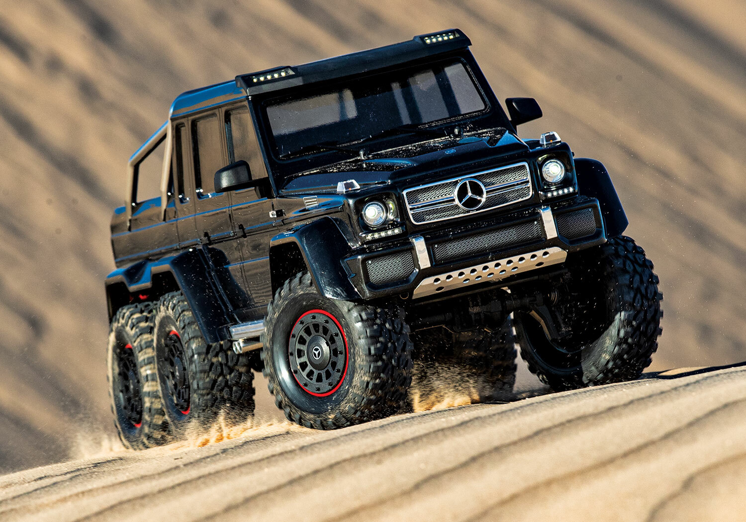 Traxxas TRX-6 Mercedes-Benz G 63 AMG 6x6 (XL-5HV, TQi, LED Lights) (No Battery or Charger) Traxxas TRX-6 Mercedes-Benz G 63 AMG 6x6 (XL-5HV, TQi, LED Lights) (No Battery or Charger)