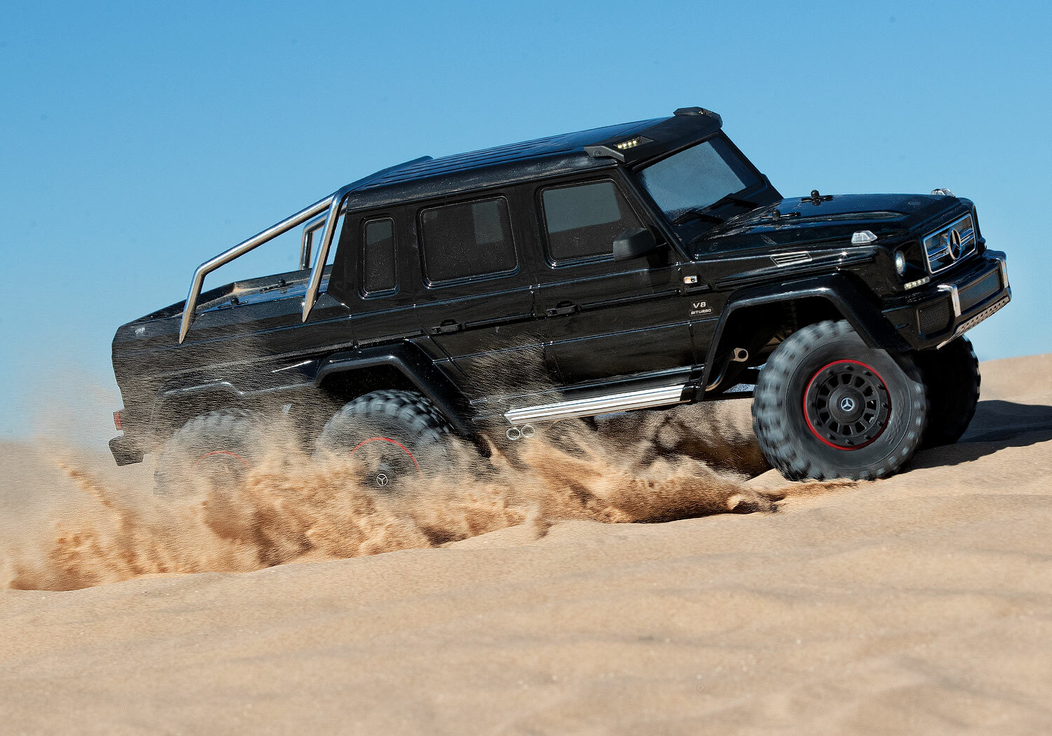 Traxxas TRX-6 Mercedes-Benz G 63 AMG 6x6 (XL-5HV, TQi, LED Lights) (No Battery or Charger) Traxxas TRX-6 Mercedes-Benz G 63 AMG 6x6 (XL-5HV, TQi, LED Lights) (No Battery or Charger)