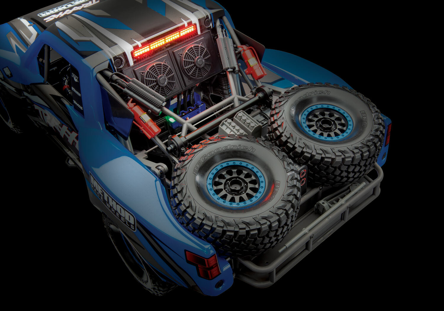Traxxas UDR Unlimited Desert Racer Pro-Scale™ with Lights (VXL-6S/TQi/No Batt/No Chg) Traxxas UDR Unlimited Desert Racer Pro-Scale™ with Lights (VXL-6S/TQi/No Batt/No Chg)
