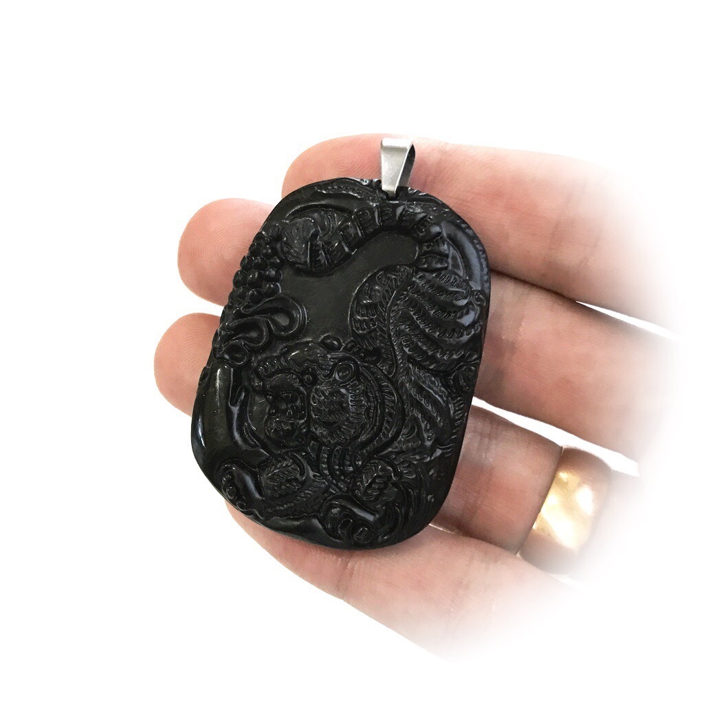 Jadeite Tiger Pendant to Avoid Detection