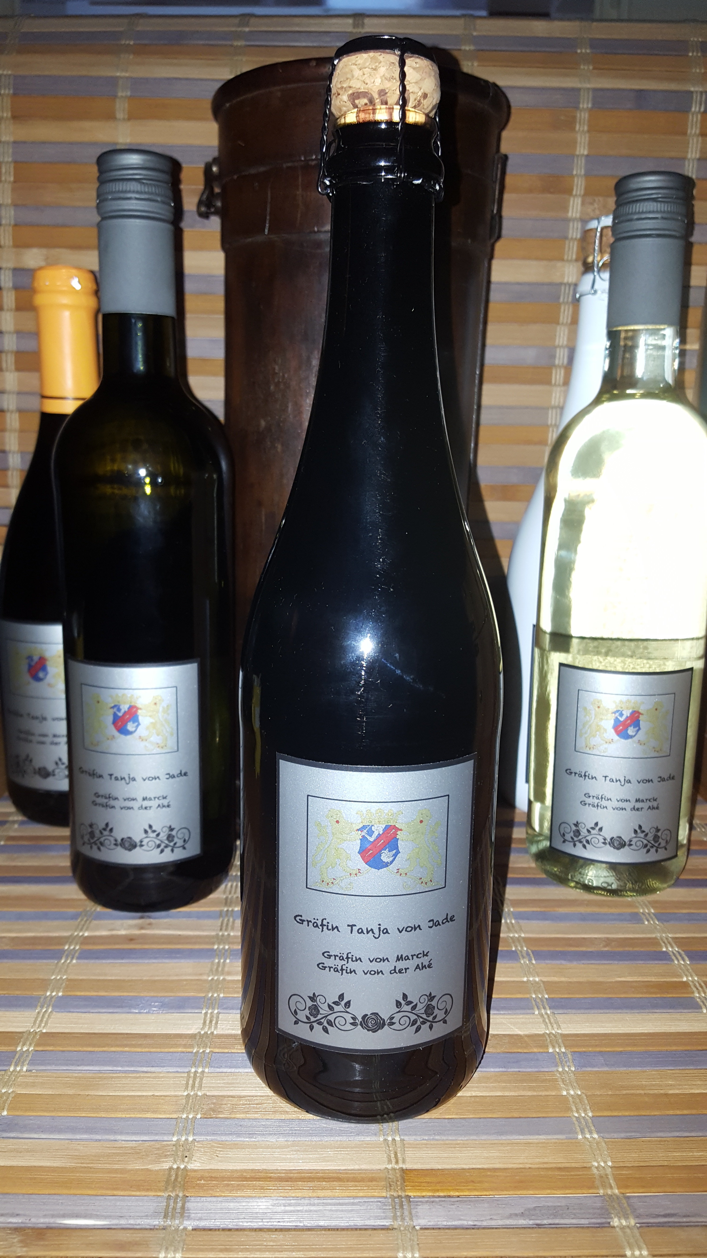 Sekt Chardonnay Brut 0,75ml 11,5%vol 04