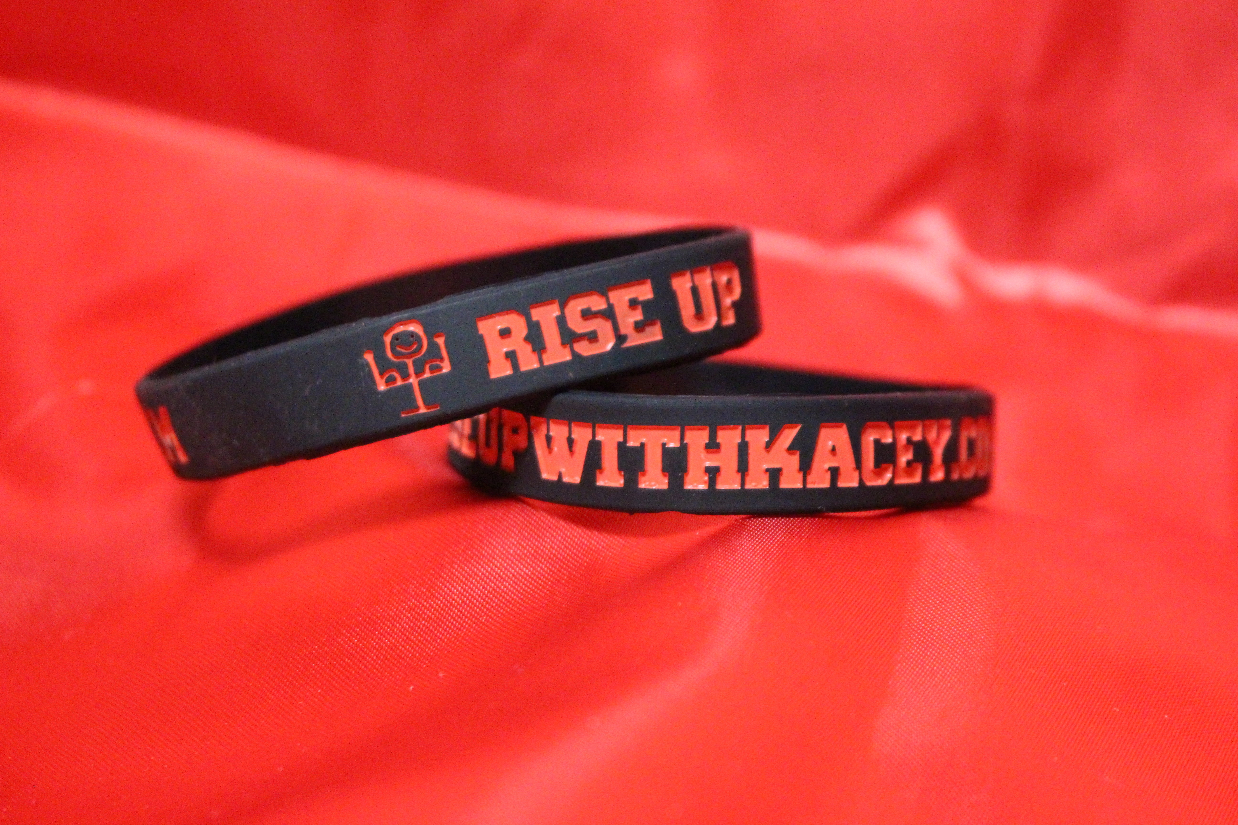 Rise Up Bracelets 00001