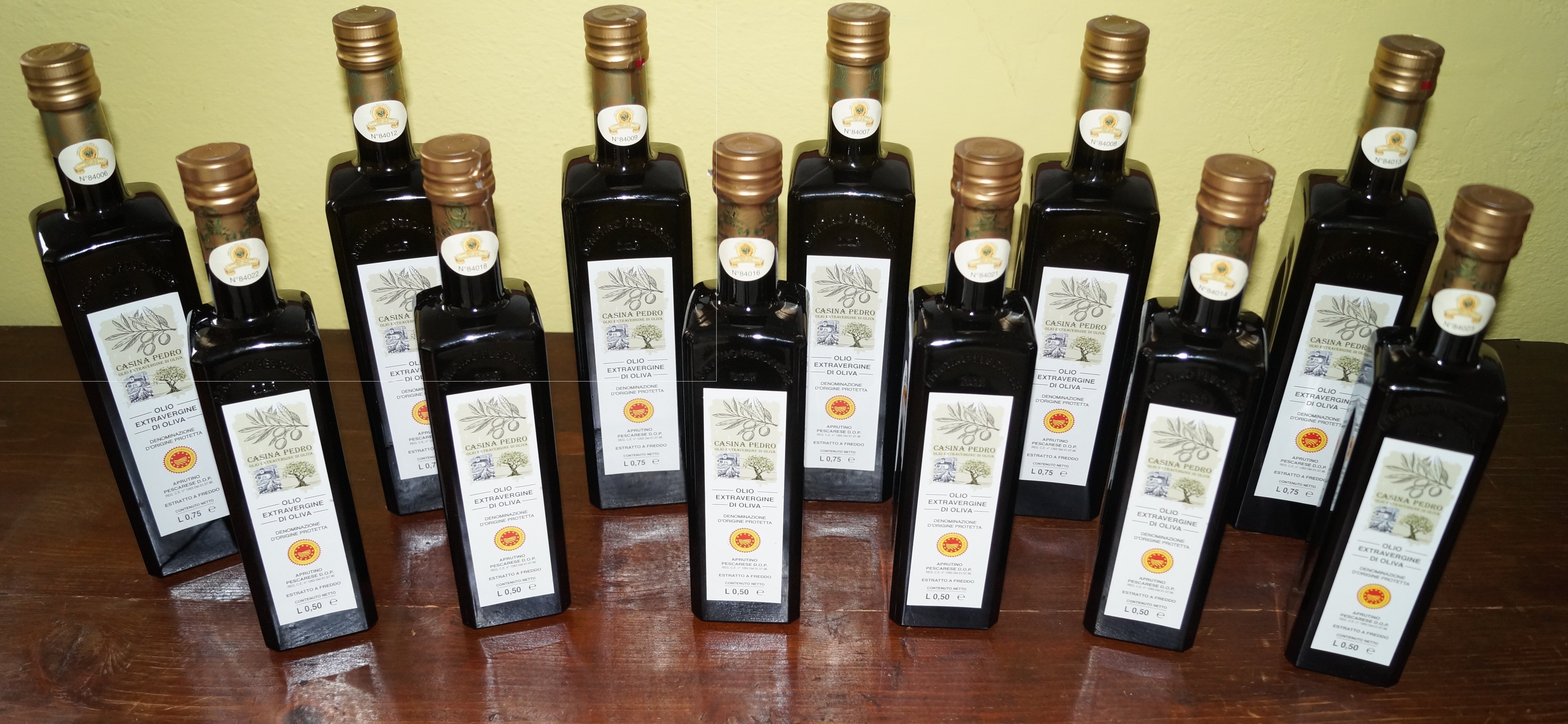 Olio Casina Pedro conf. Assortimento 06 Bottiglie da L.075 + 06 Bottiglie da L.050 00002