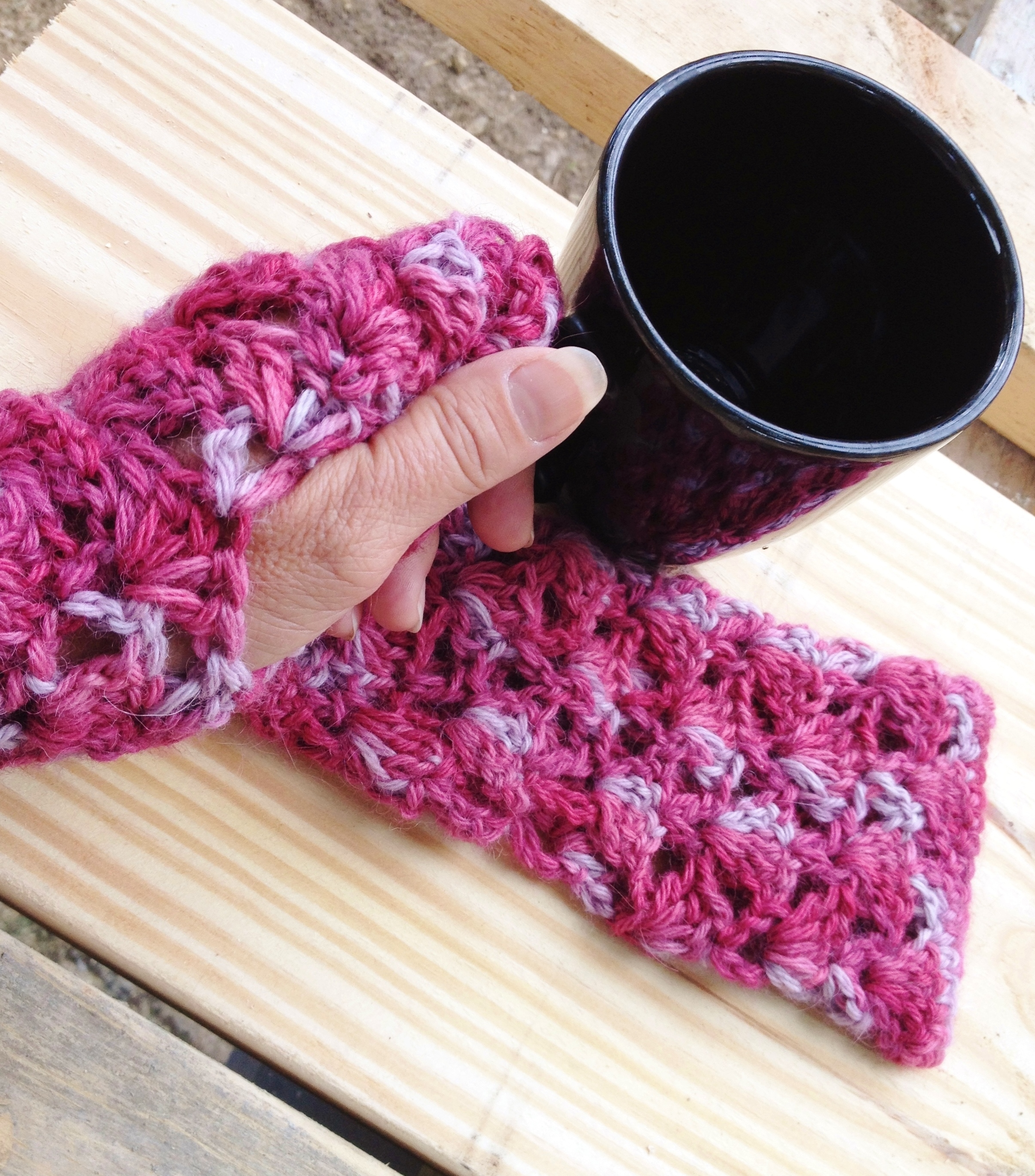 Alpaca Fingerless Gloves - Spiked Punch