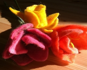 Needlefelt Spring Flowers Kit