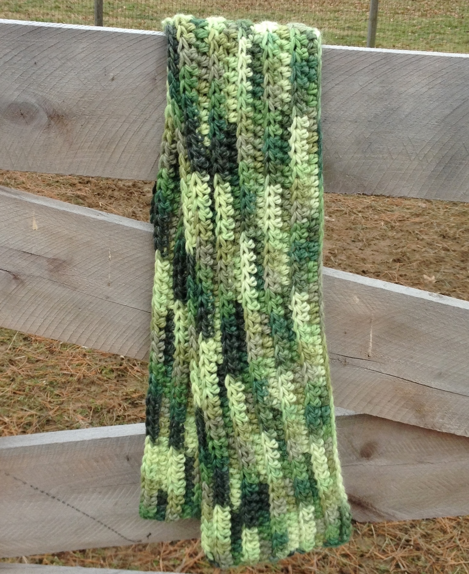 Bulky Ribbed Crochet Scarf