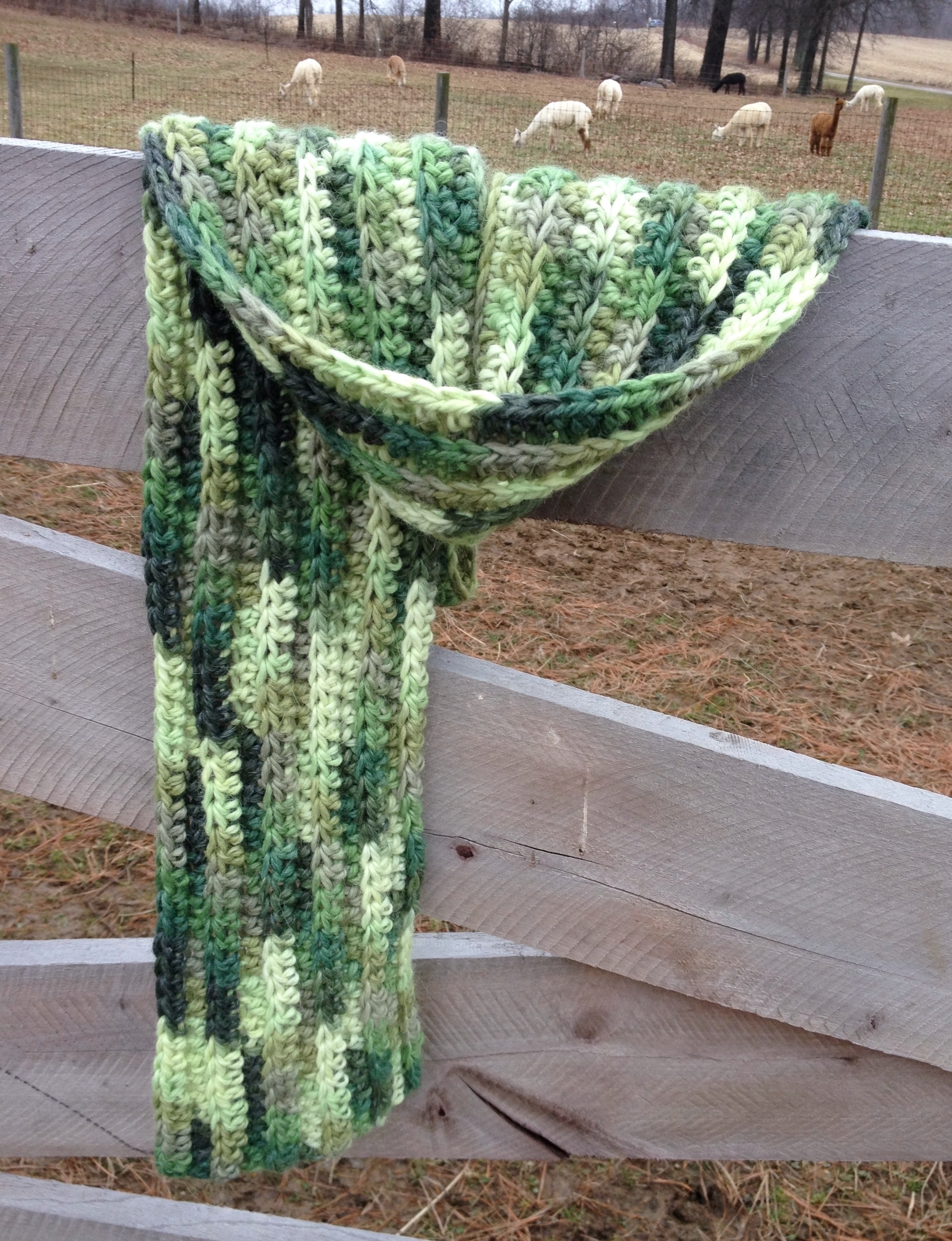 Bulky Ribbed Crochet Scarf