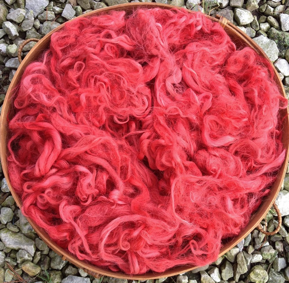 Hand-Dyed Suri Alpaca Fiber, 4 Inches, Crabapple 17775