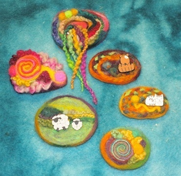 Funky Felted Pin Kit 17839