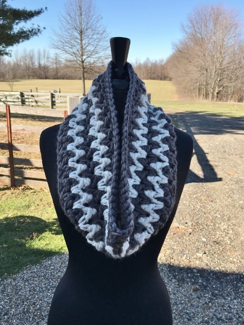 Stormy Weather Cowl - White and Gray