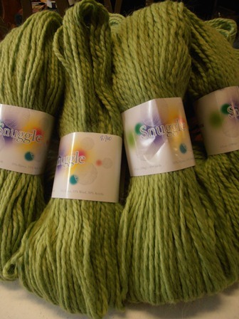Snuggle Bulky Alpaca Blend Yarn - Spring Green