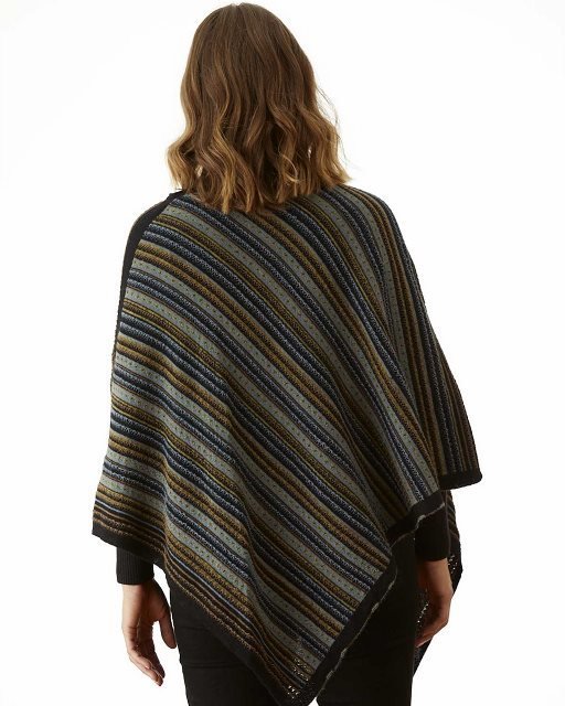 Mara Alpaca Capelet