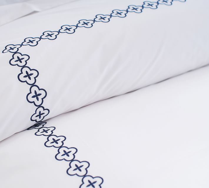 Border with corner Machine Embroidery Designs