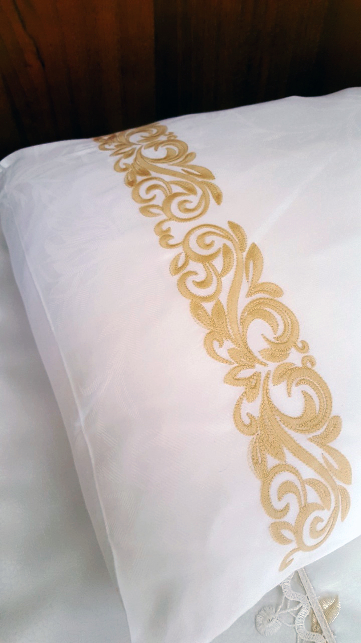 Machine Embroidery Design Classic style - 4 sizes