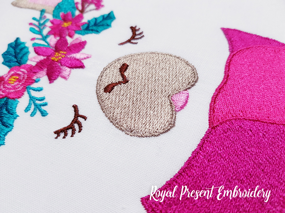 Christmas Lama in a scarf Machine Embroidery Design - 2 sizes