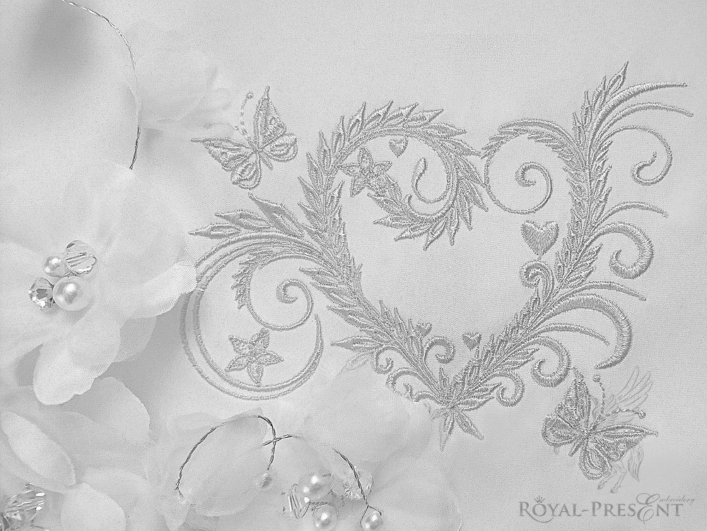 Machine Embroidery Design Heart of flowers