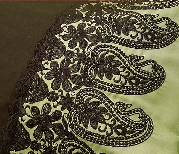 Machine Embroidery Design Indian brown lace border RPE-363