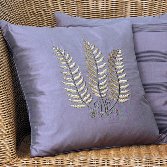 Machine Embroidery Design Fern - 2 sizes RPE-360