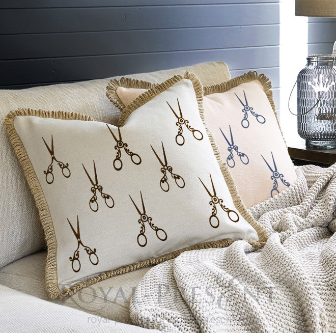 Scissors machine embroidery designs