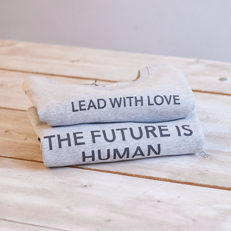 THE FUTURE IS HUMAN by The Lovers, Sweater – grau / Druck grau