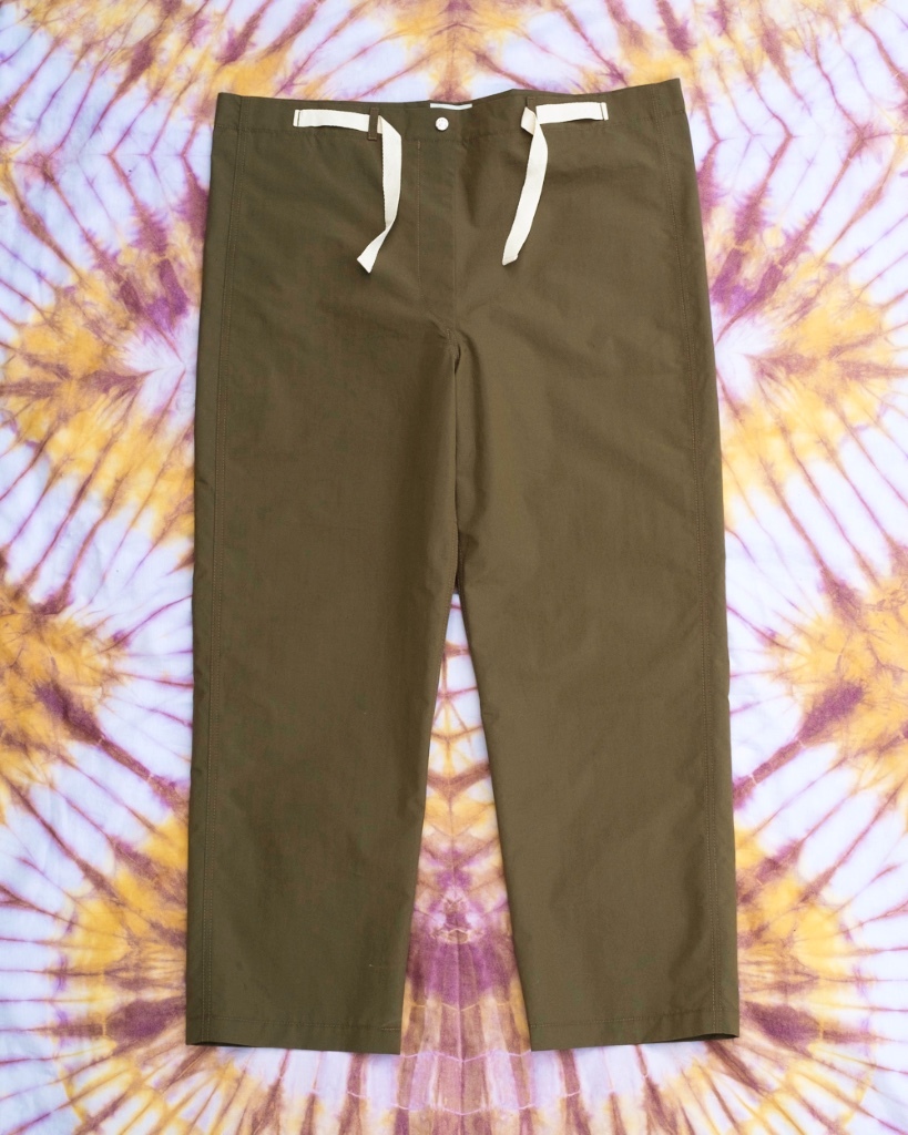 W'menswear Mess Pants in Green MESS-M