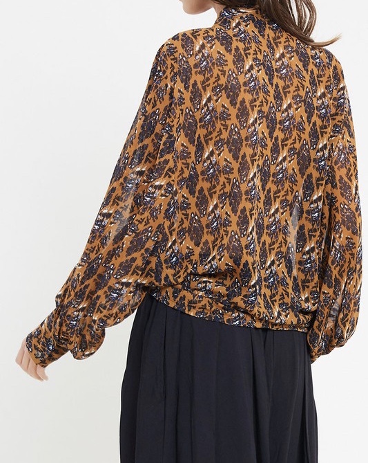 Marcia Tie Front Top