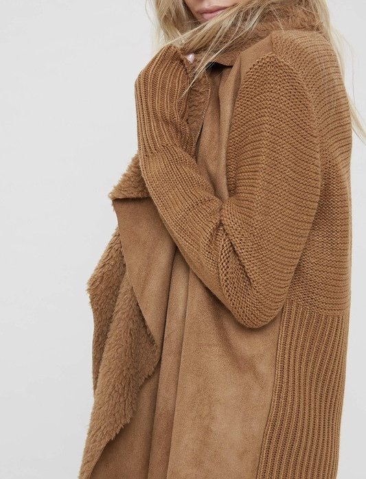 Camel Side View