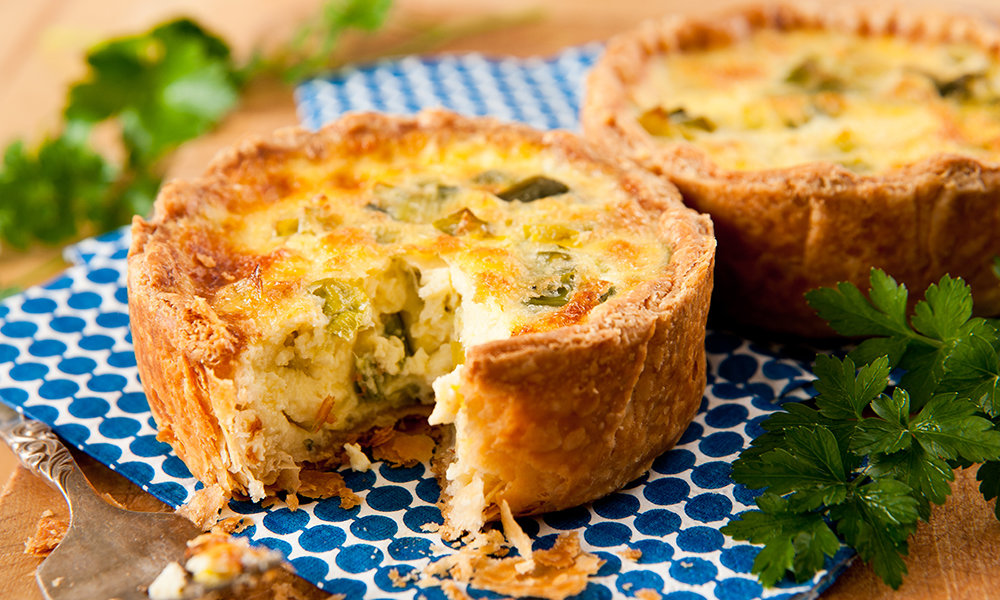 Assorted Mini Quiche 061A085-6913