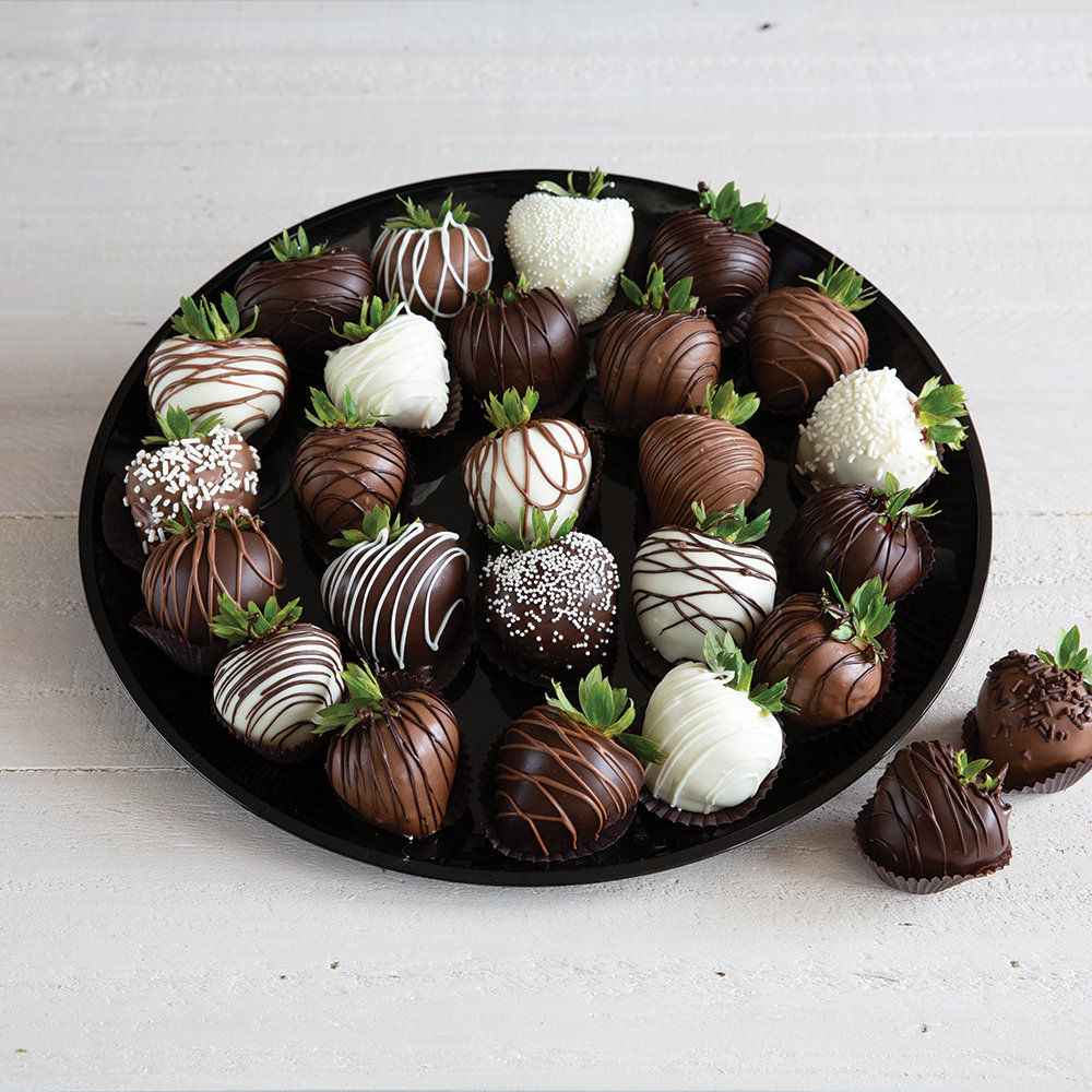 Chocolate-Dipped Strawberries 040A56
