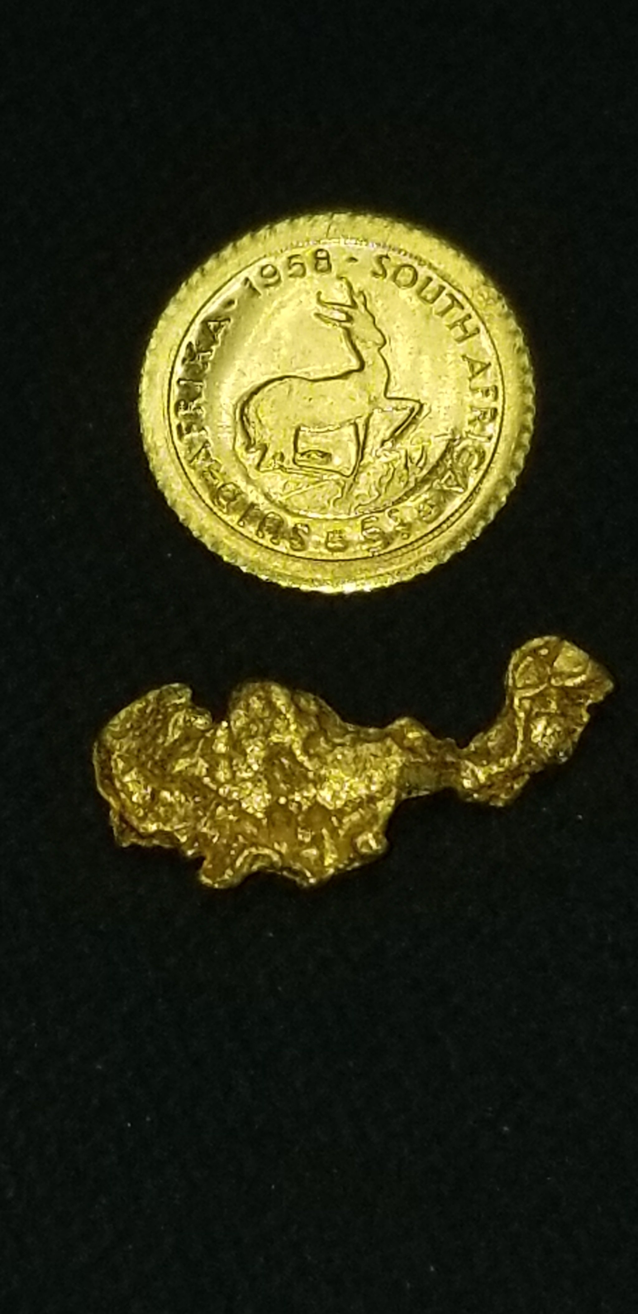 Huge gold nugget