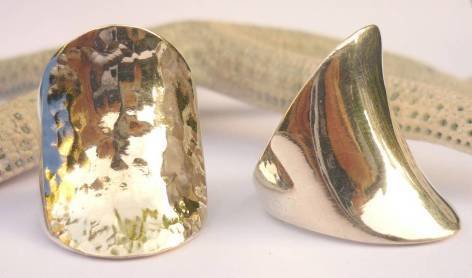 Sterling Silver Wide Band Hammered Curved Ring R-09082