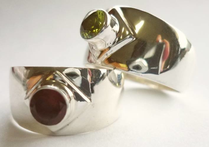 Sterling Silver Peridot Wide Band Ring R-09063 Peridot