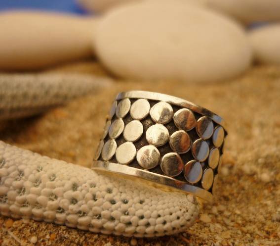 Sterling Silver Band with Bali Dot Style Ring R-09054