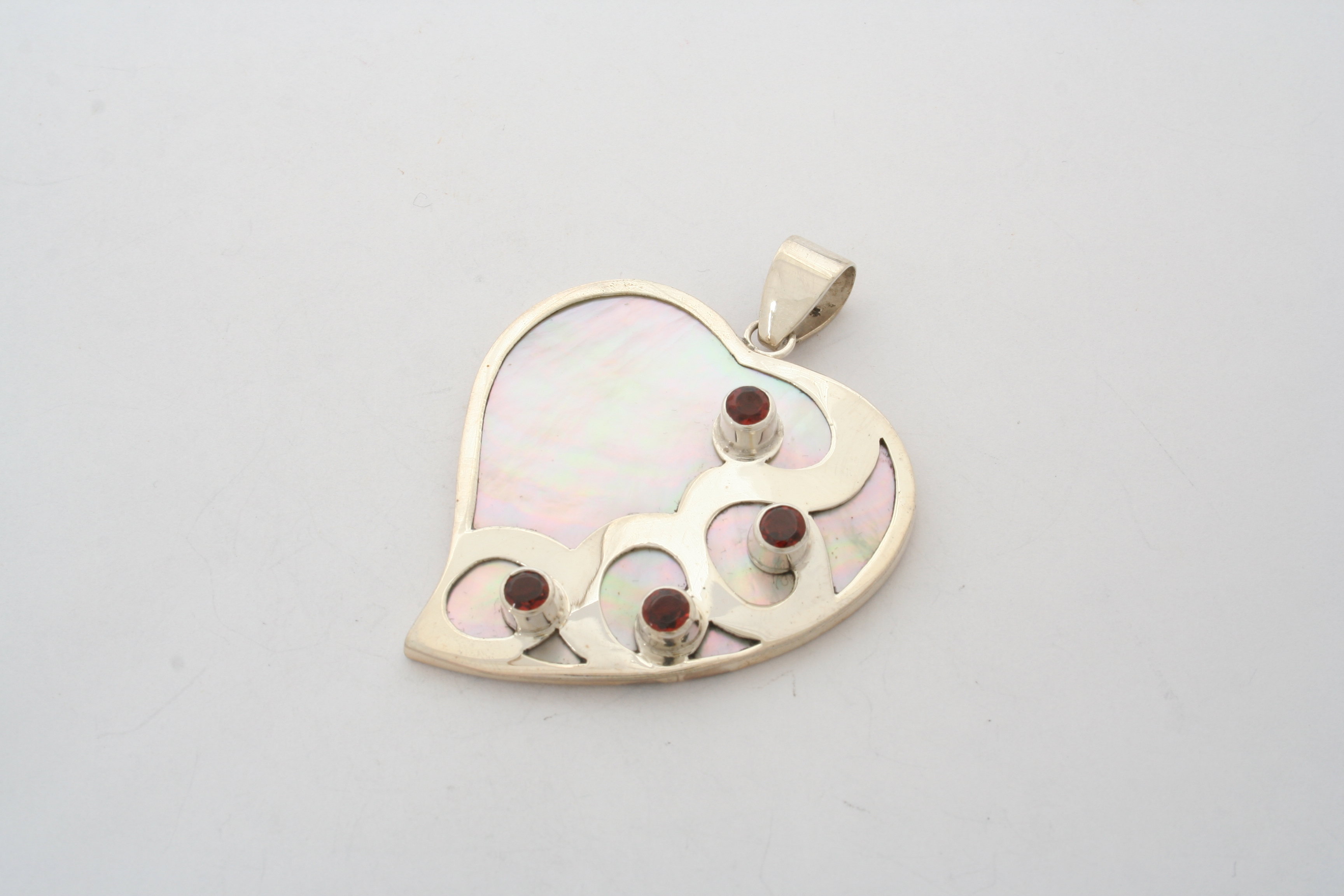 Mother of Pearl Heart Garnet Sterling Silver PKC-101