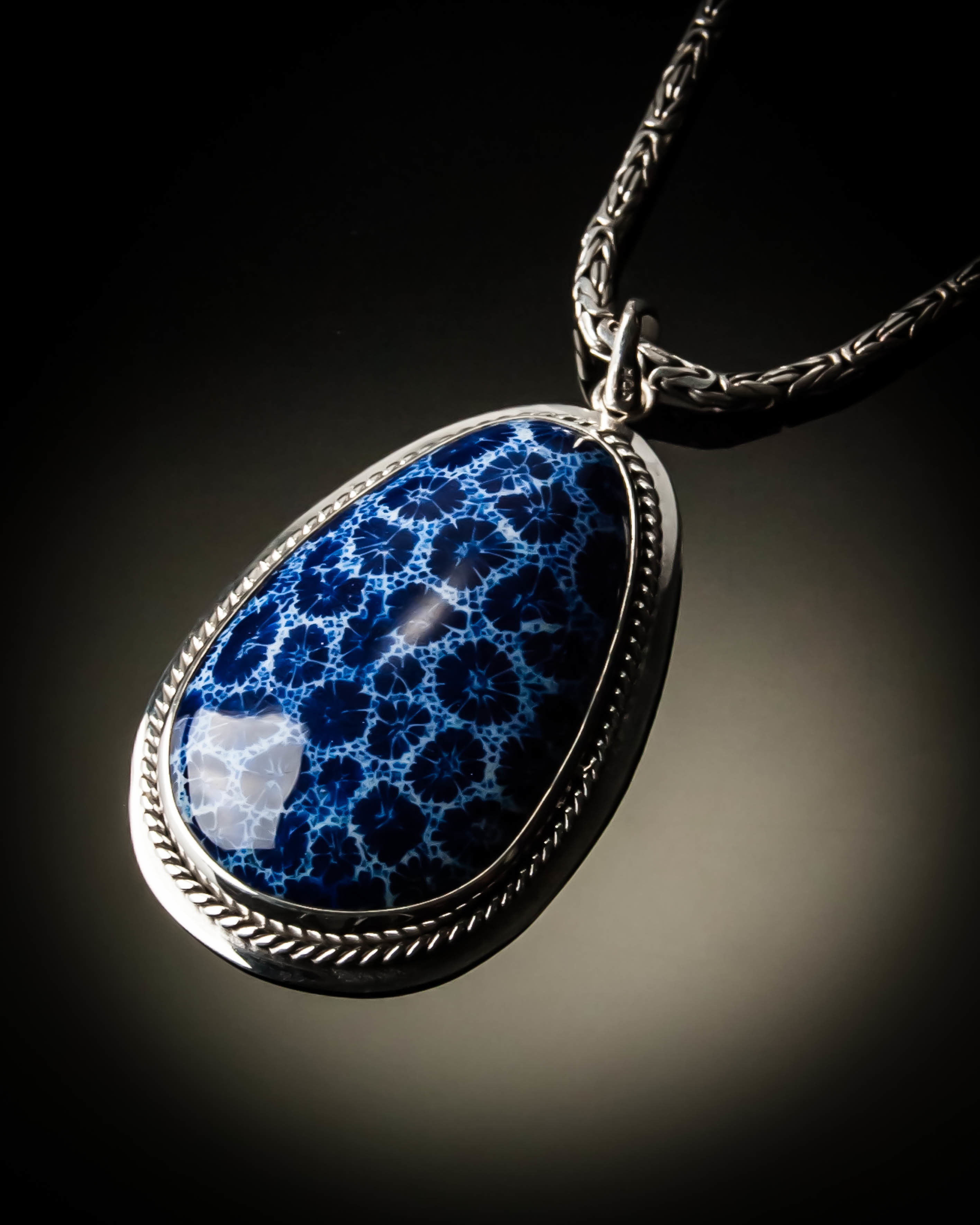 Sterling Silver Native Look Pendant P-09085