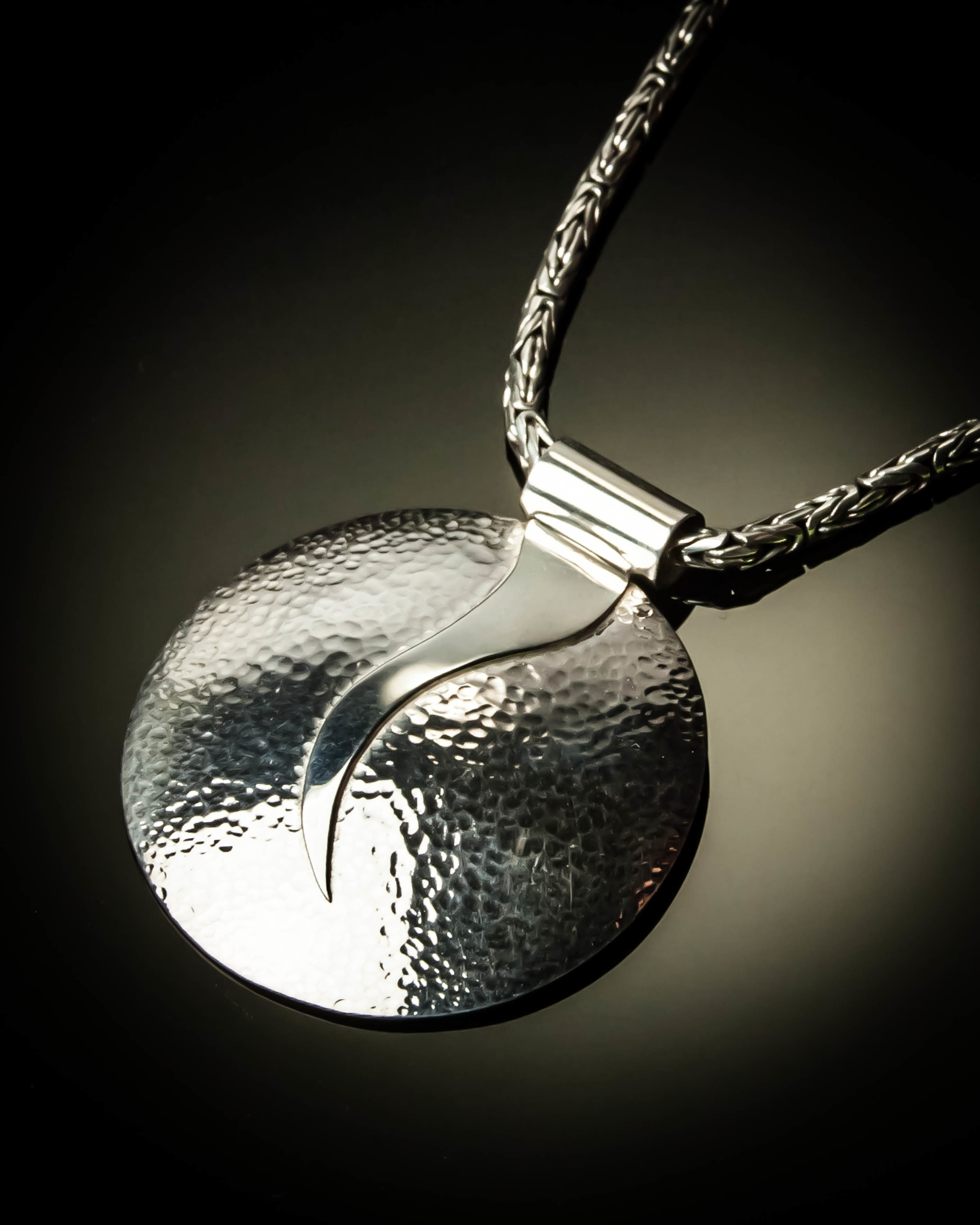 Hammered Texture Sterling Silver Pendant P-09039