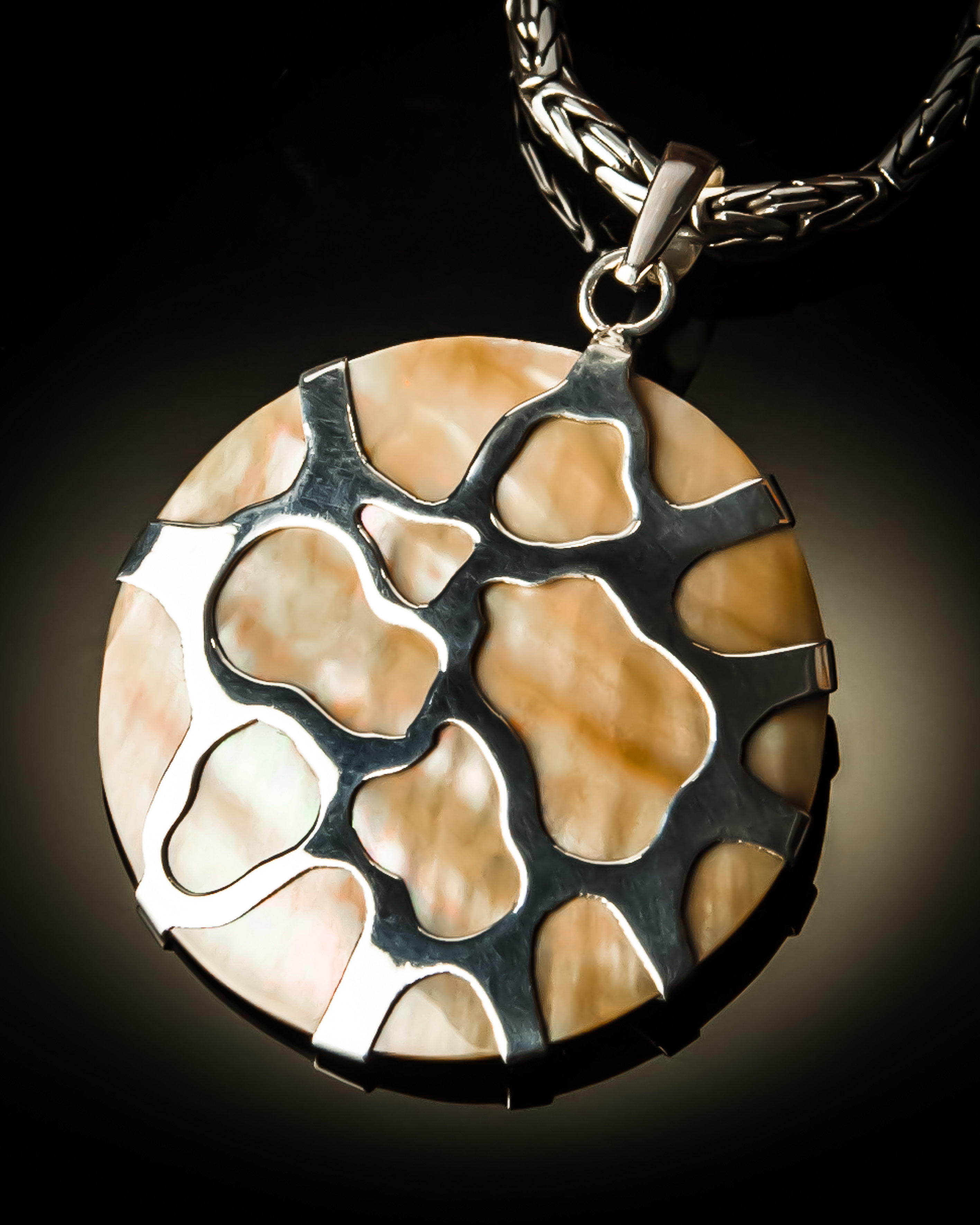 Brown Mother of Pearl Shell Sterling Silver Pendant P-08006 Brown Mother of Pearl