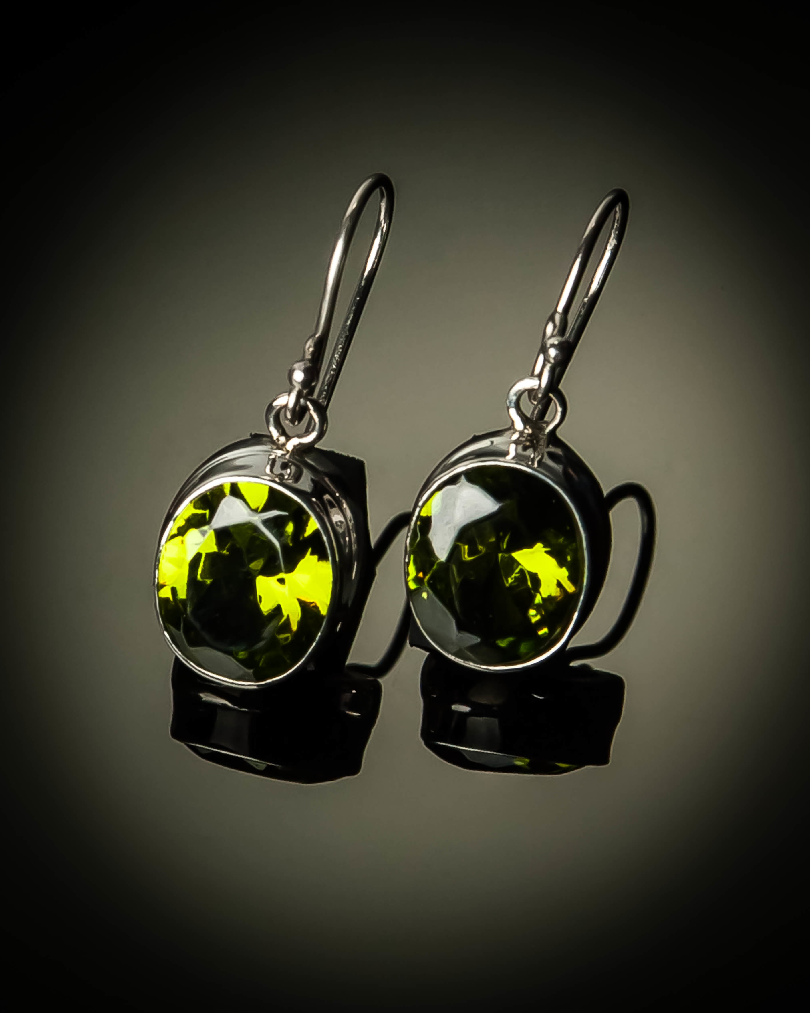 Sterling Silver Natural Peridot Earrings ELE-AER-XXX Peridot