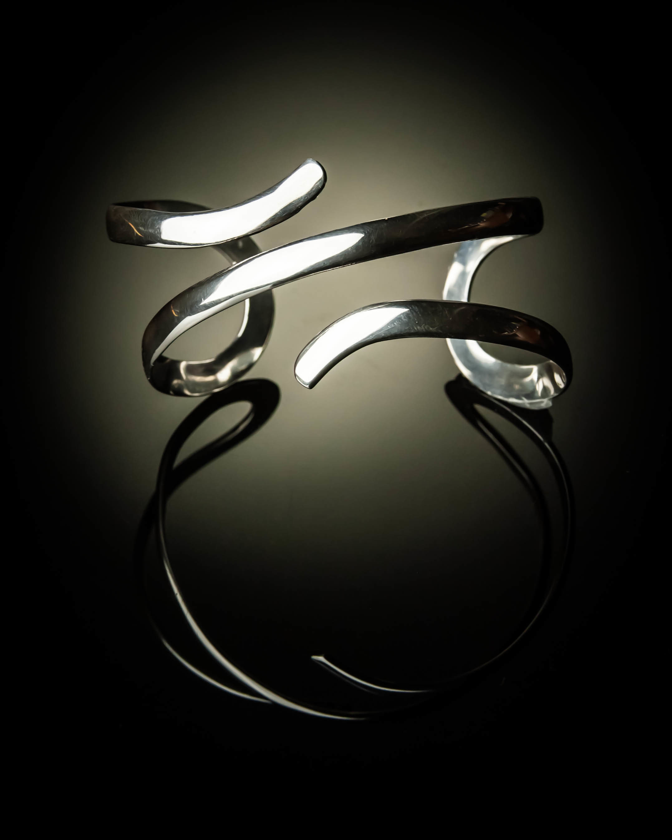 Sterling Silver Double Swirl Bracelet BR-09008