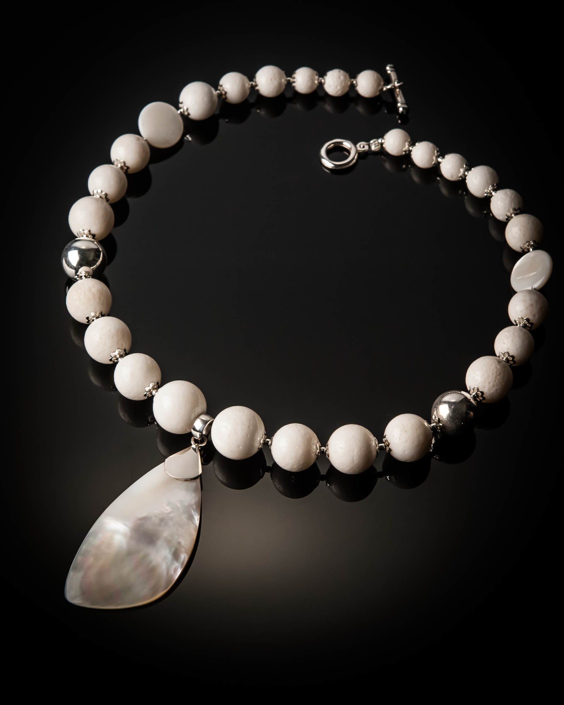 White Coral with Mother of Pearl Necklace 932 white