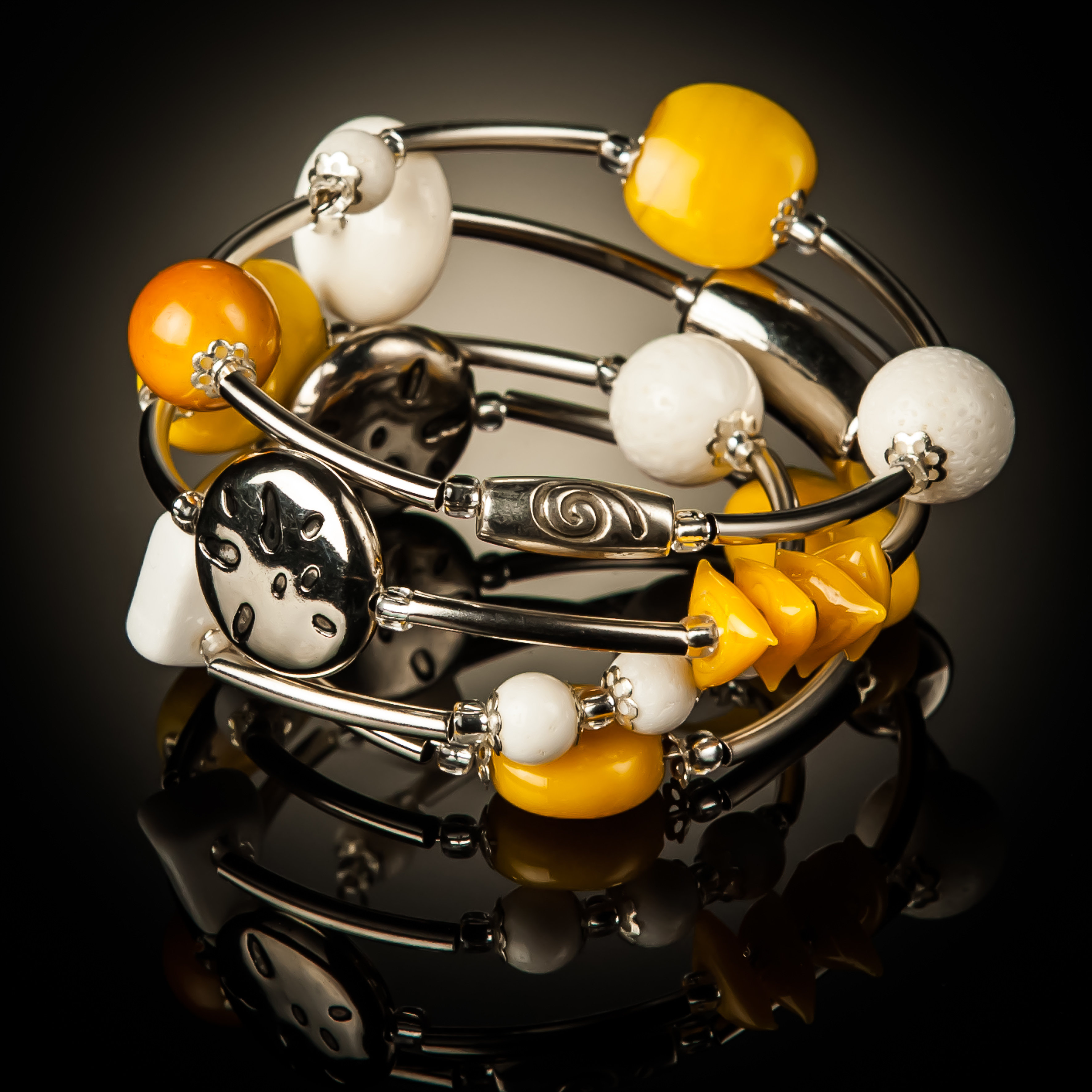 White Coral Yellow Bead Twist Bracelet 783