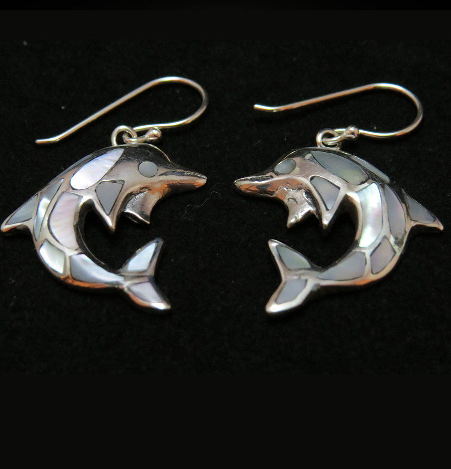 Mother of Pearl SS Dolphin Earrings ER-AER-3